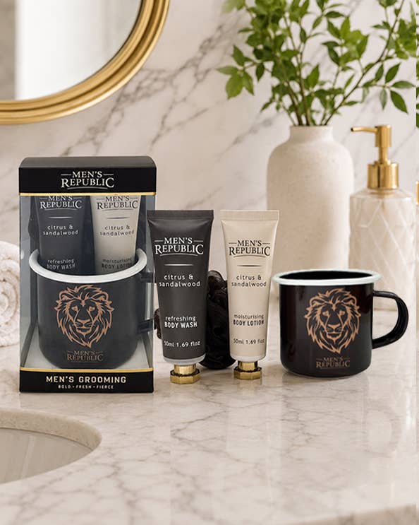 Men's Republic Mug w/ Body Wash, Body Lotion & Shower Loofah